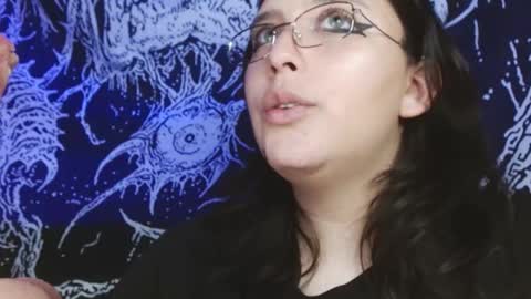 Mika online show from 11.12.25