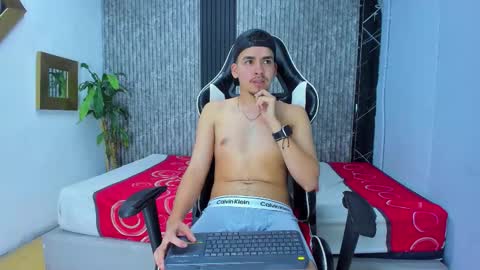 Mike 0233 online show from 02.03.26