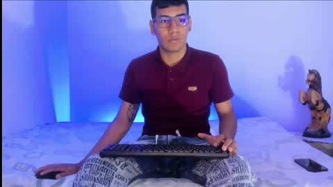 Snapshot of mike__cute chatting on 01.03.25 Michael online show from 01.03.25