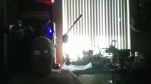 mike_allen4 online show from 04.11.26