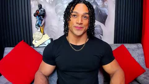   online show from 10.08.25