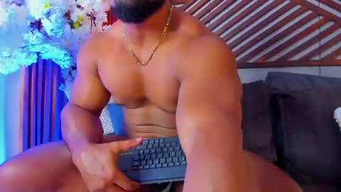 Snapshot of mike_estevess chatting on 07.14.26 online show from 07.14.26