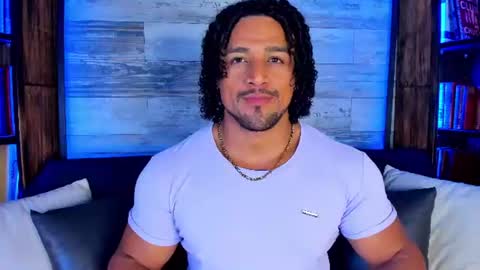 Snapshot of mike_estevess chatting on 07.15.26 online show from 07.15.26
