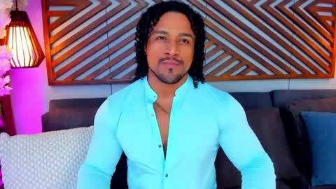 Snapshot of mike_estevess chatting on 07.18.26 online show from 07.18.26
