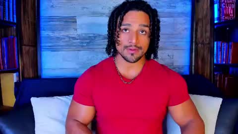 Snapshot of mike_estevess chatting on 07.19.26 online show from 07.19.26