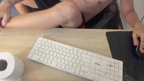 Snapshot of mike_master9 chatting on 10.07.25 mike_master9 online show from 10.07.25