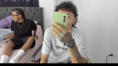 Snapshot of mike_master9 chatting on 10.13.25 mike_master9 online show from 10.13.25