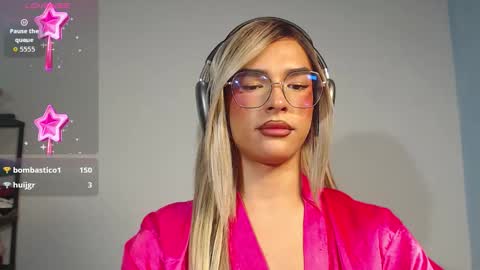 Snapshot of mike_nour chatting on 01.13.26 IM MIKE online show from 01.13.26