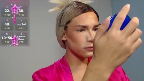 Snapshot of mike_nour chatting on 01.14.26 IM MIKE online show from 01.14.26