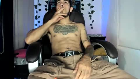 mikee_scooth online show from 09.15.25