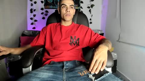 mikee_scooth online show from 09.21.25