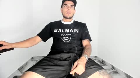 Snapshot of mikee_scooth chatting on 11.20.25 mikee_scooth online show from 11.20.25