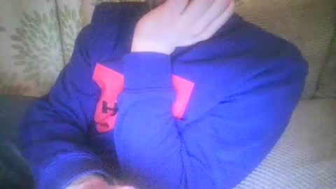 Snapshot of mikehockishuge9 chatting on 02.02.25 mikehockishuge9 online show from 02.02.25