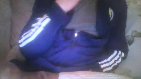 Snapshot of mikehockishuge9 chatting on 03.02.25 mikehockishuge9 online show from 03.02.25