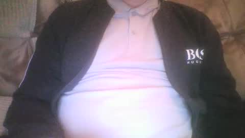 Snapshot of mikehockishuge9 chatting on 09.24.25 mikehockishuge9 online show from 09.24.25