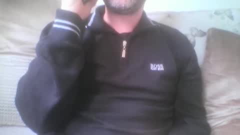 Snapshot of mikehockishuge9 chatting on 09.30.25 mikehockishuge9 online show from 09.30.25