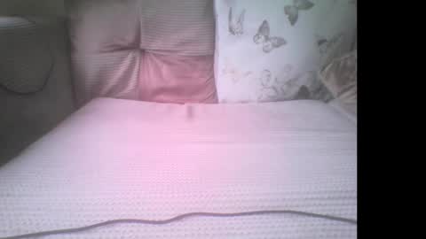 Snapshot of mikehockishuge9 chatting on 10.06.25 mikehockishuge9 online show from 10.06.25