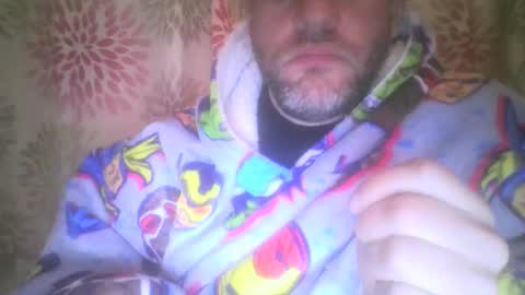 Snapshot of mikehockishuge9 chatting on 10.30.25 mikehockishuge9 online show from 10.30.25