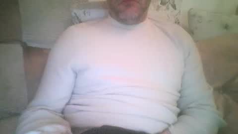 mikehockishuge9 online show from 11.15.25