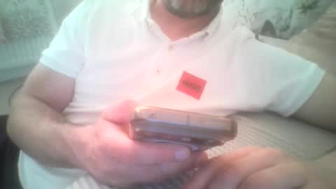 Snapshot of mikehockishuge9 chatting on 07.13.26 mikehockishuge9 online show from 07.13.26