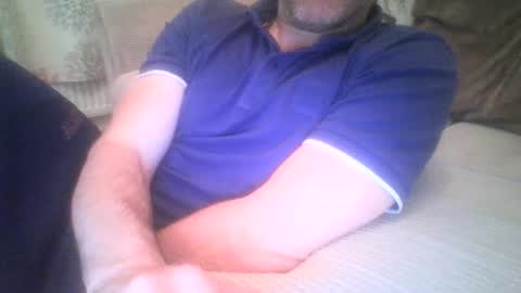 Snapshot of mikehockishuge9 chatting on 07.22.26 mikehockishuge9 online show from 07.22.26