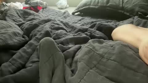 Snapshot of mikety187 chatting on 02.15.26 mikety187 online show from 02.15.26