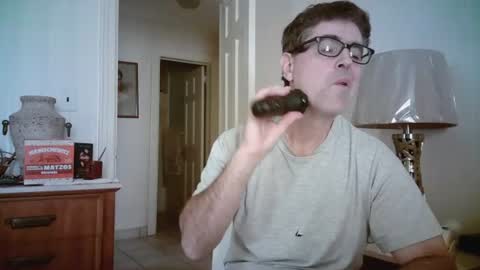 Snapshot of mikewulds chatting on 07.19.26 Mike online show from 07.19.26