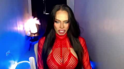 Mistress MikeyAlawi online show from 05.05.26
