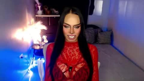 Mistress MikeyAlawi online show from 05.13.26