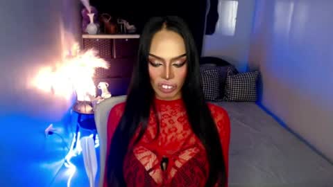Snapshot of mikeyalawi03 chatting on 06.08.26 Mistress MikeyAlawi online show from 06.08.26
