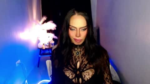 Snapshot of mikeyalawi03 chatting on 06.14.26 Mistress MikeyAlawi online show from 06.14.26