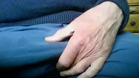 Snapshot of mikeybed chatting on 03.08.26 mikeybed online show from 03.08.26