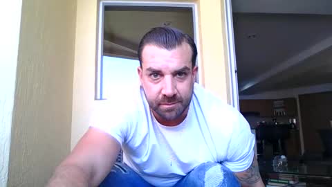 Snapshot of mikeydiesel55 chatting on 02.11.26 mikeydiesel55 online show from 02.11.26