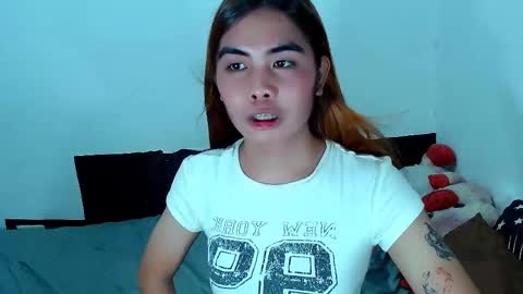 Snapshot of mikhaylaanderson chatting on 05.15.26 Mikhayla online show from 05.15.26