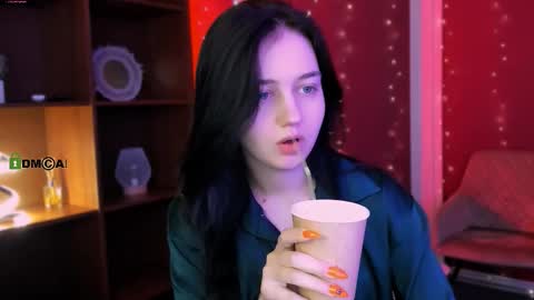 miki_ti online show from 12.01.25