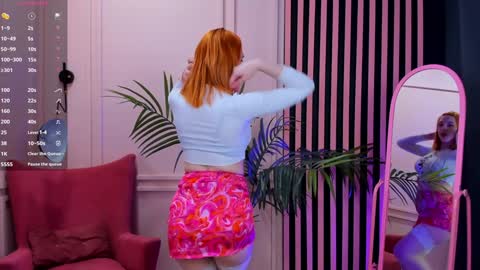 Snapshot of mikka_blush chatting on 01.20.25 mikka_blush online show from 01.20.25