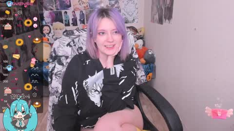 Snapshot of miku_bunny chatting on 12.06.24 Miku online show from 12.06.24