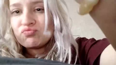 Mila 420 online show from 04.20.26