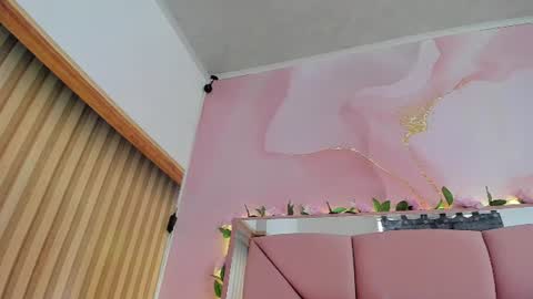 mila_grace_ online show from 06.09.26