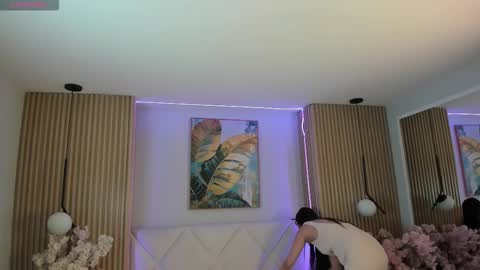 mila_hank online show from 03.17.26