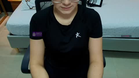Milena  online show from 04.29.26