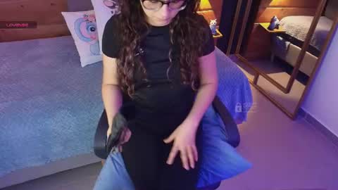 Milena  online show from 06.19.26