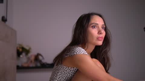 Snapshot of mila_may_ chatting on 01.23.25 mila may online show from 01.23.25