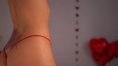 Snapshot of mila_may_ chatting on 02.22.25 mila may online show from 02.22.25