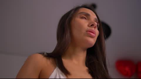 Snapshot of mila_may_ chatting on 03.07.25 mila may online show from 03.07.25