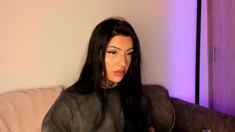     online show from 03.05.26