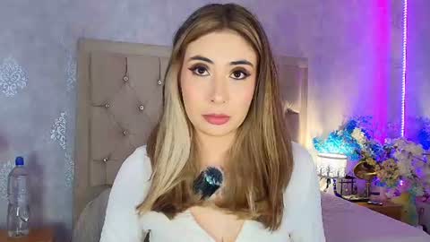 Snapshot of mila_smirnovavk chatting on 07.02.26 MILA online show from 07.02.26