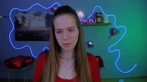 mila_sun__ online show from 02.21.26