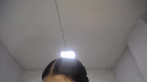 Snapshot of mila_sweet_v chatting on 10.03.25 Mila online show from 10.03.25