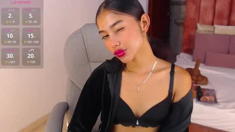 milaa_star online show from 09.18.25